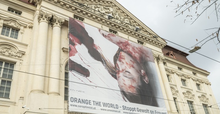 Sujet von Künstler Gottfried Helnwein an der Grazer Oper