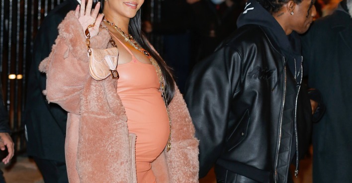 Rihanna mit Babybauch