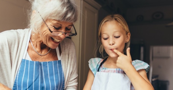 Zeit schenken | Credit: iStock.com/ jacoblund