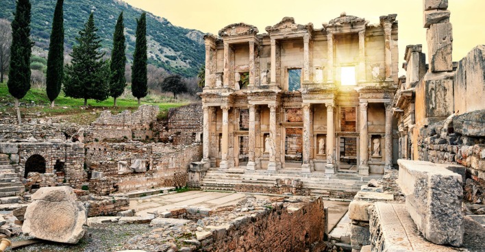 Ephesos | Credit: iStock.com/Alexlukin
