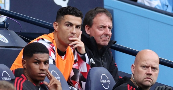 Cristiano Ronaldo mit ernstem Gesicht