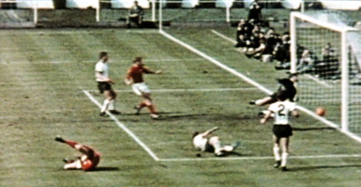 Das Wembley-Tor bei der WM 1966. | Credit: NG Collection / Interfoto / picturedesk.com