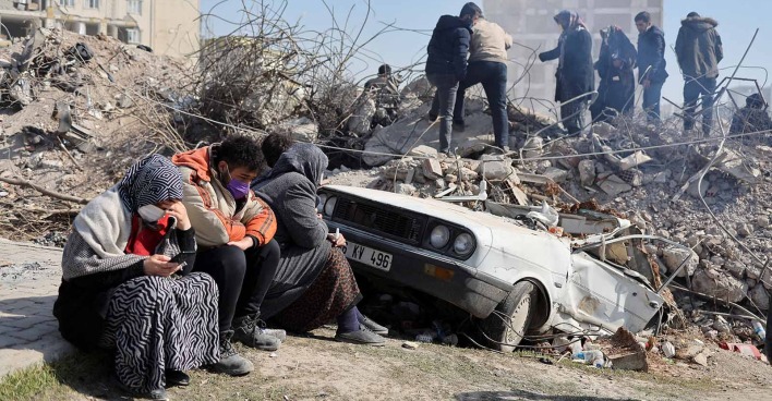Aufräumarbeiten nach dem verheerenden Erdbeben in der Türkei und Syrien