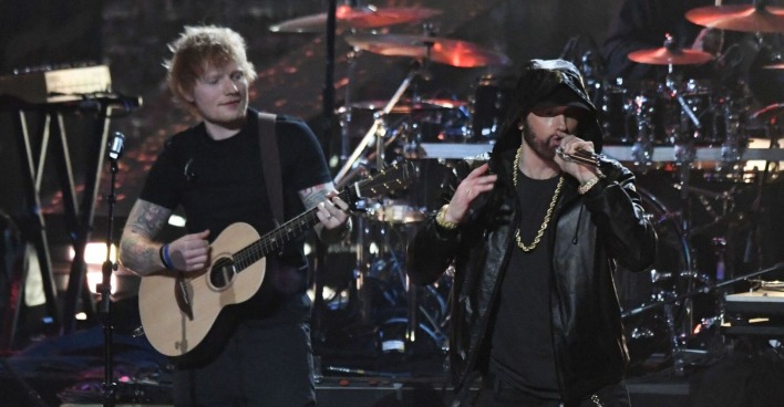 Ed Sheeran und Eminem gemeinsam auf der Bühne.