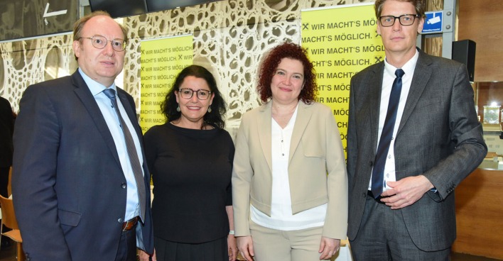 VDir. Dr. Gernot Erne, Benedicte Hämmerle (imPlus), Sylvia Kubicek (RCM), VDir. Mag. Ingo Madlener (v. li.)