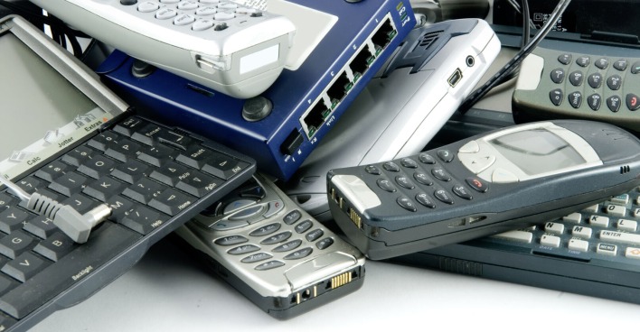 Alte Telefongeräte