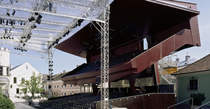 Tribüne Theatersommer Haag