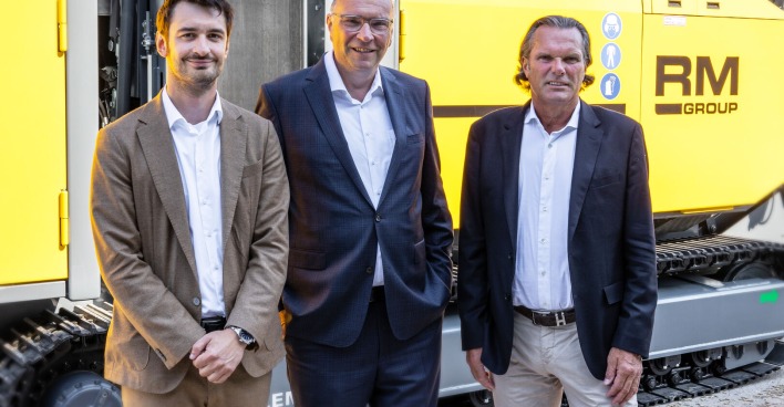 Rubble Master: DI Dorian Wessely, CEO Gerald Hanisch und CFO Günther Weissenberger