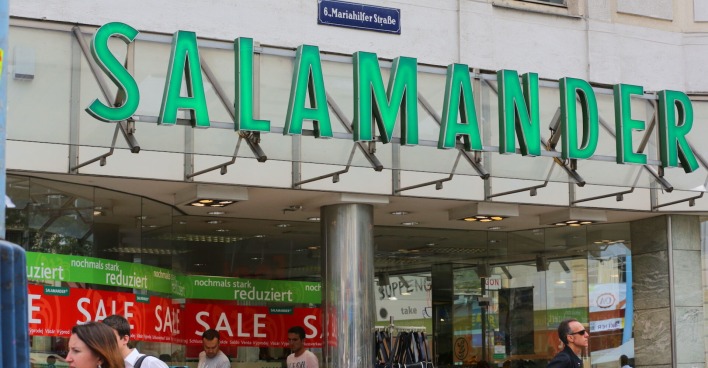 Die Fassade eines Schuhgeschäftes auf der Mariahilfer Straße.