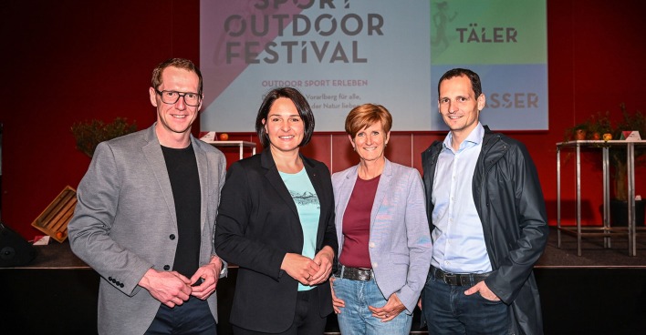 Messe Präsident Martin Dechant, LAbg. Monika Vonier, GF Sabine Tichy-Treimel (Messe Dornbirn) und Dornbirn Vize-Bürgermeister Julian Fässler (v.li.)