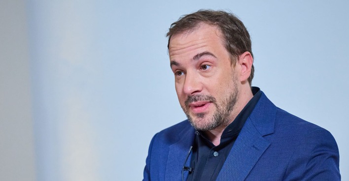 Florian Teichtmeister im Rahmen einer Buchpräsentation in der Nationalbibliothek Wien