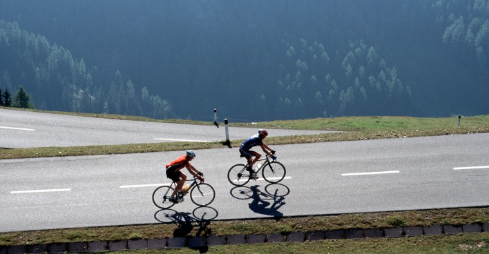 Rennradfahrer auf der Nockalmstraße | Credit: Edwin Stranner / picturedesk.com