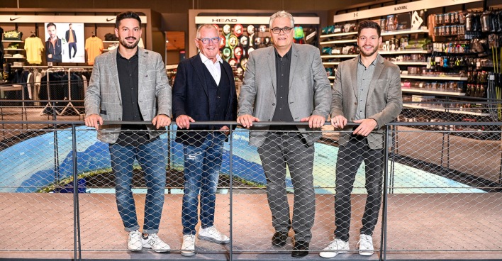 Intersport Fischer Eigentümer und Führungsriege: Michael mit Vater Erhard Fischer, Tobias Stergiotis und Bruder Mario Fischer (v. li.)