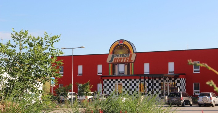 Jukebox Hotel