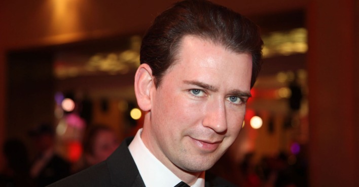 Sebastian Kurz mit einem Anzug.
