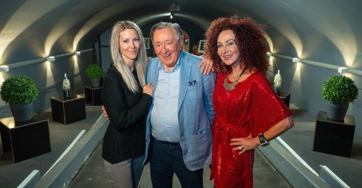 Richard Lugner mit seiner Freundin und Ex-Frau