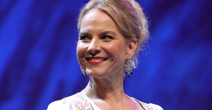 Kammersängerin Elina Garanca blickt ins Publikum