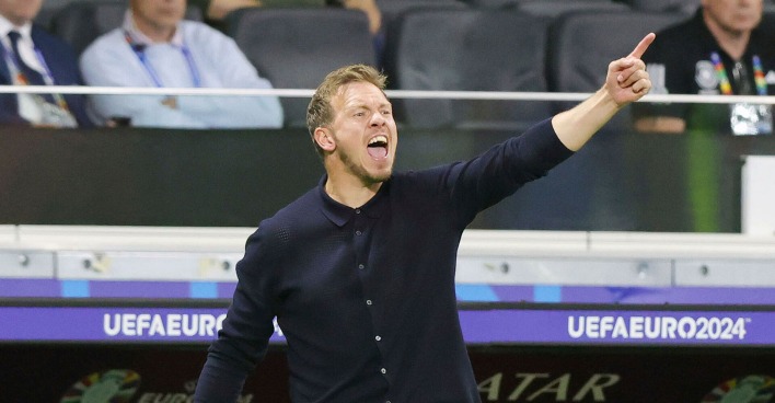 Trainer Julian Nagelsmann während eines EM-Spiels der Deutschen