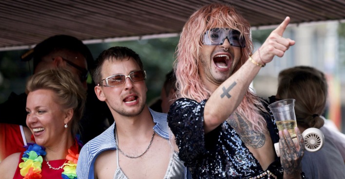 Bill Kaulitz und Timmi Trinks auf dem CSD in Köln.