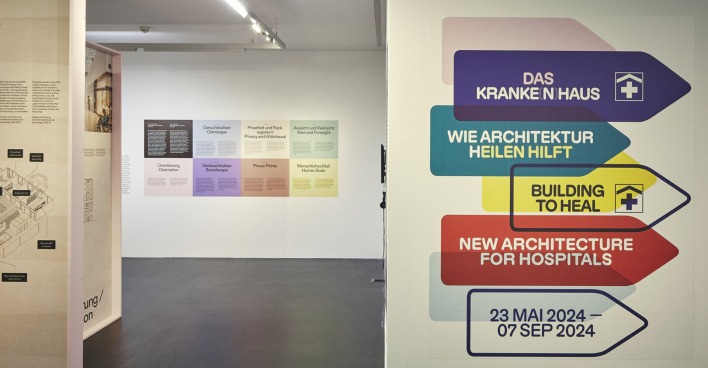 Im Zentrum stehen dreizehn herausragende internationale Projekte sowie sieben „Wirkstoffe“ heilender Architektur, die die Ausstellung auch strukturieren.