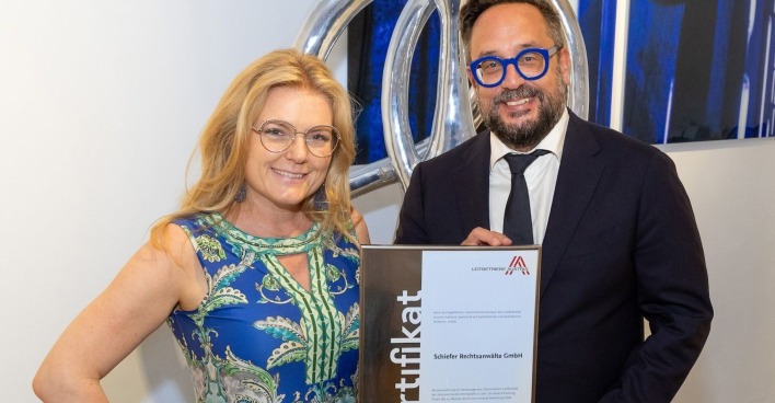 Porträt mit Zertifikat