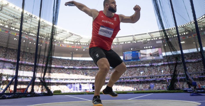 Lukas Weißhaidinger beim Diskuswurf im Olympiastadion