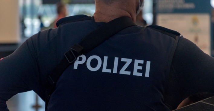Ein Polizist auf Streife