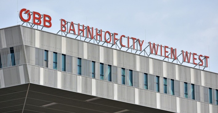 Einkaufszentrum am Westbahnhof