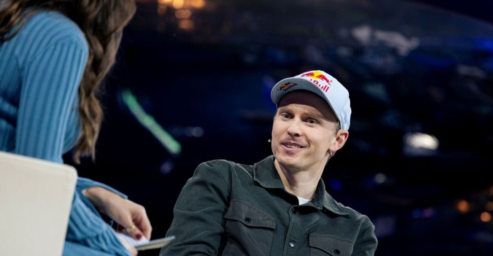 Henrik Kristoffersen zu Gast bei Servus TV