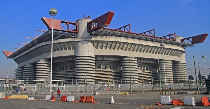 Stadion San Siro als Heimstätte für Inter und AC Mailand