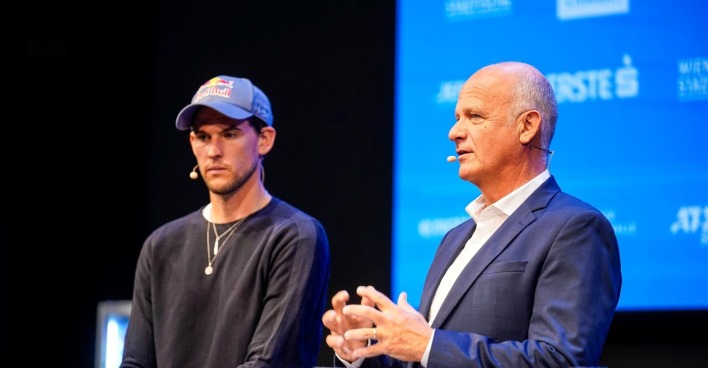 Dominic Thiem mit Turnierdirektor Herwig Straka