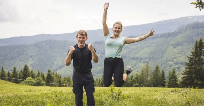 Selina und Max im Forsthaus Rampensau