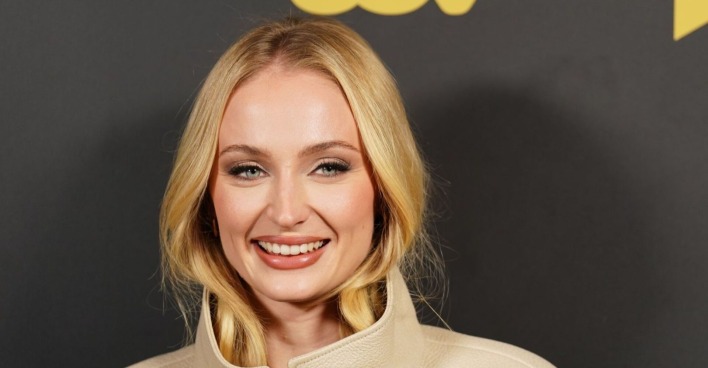Sophie Turner bei der Premiere ihrer neuen ITV Serie "Joan" in London