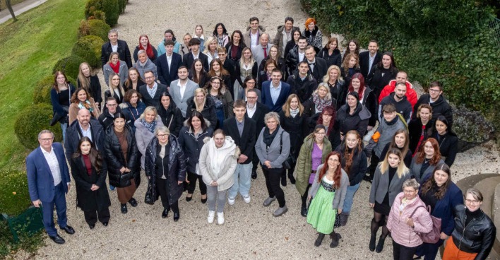 Ein Gruppenbild mit Lehrlingen von Spar.