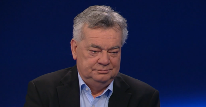 In der Zib 2 zeigt sich Grünen-Chef Werner Kogler durchaus selbstkritisch. Den KLimabonus verteidigt er aber.