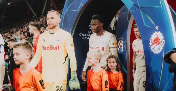 Red Bull Salzburg beim Spiel gegen Dinamo Zagreb