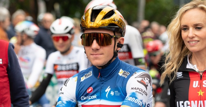 Remco Evenepoel bei einem Rennen