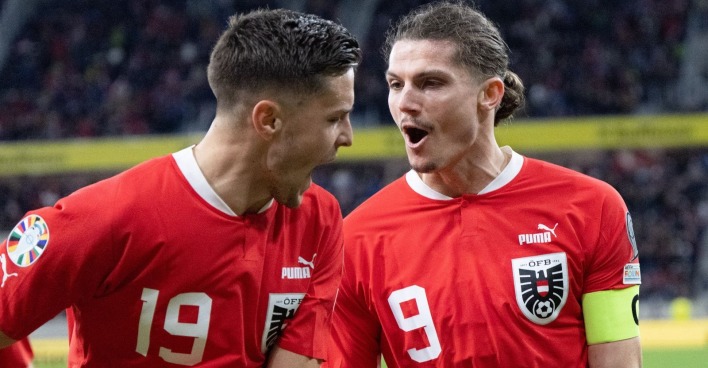 Christoph Baumgartner und Marcel Sabitzer beim Jubel