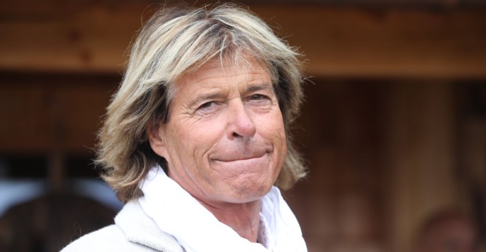Hansi Hinterseer presst seine Lippen zusammen.