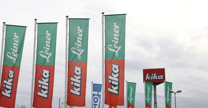 Wehende Fahnen von Kika/Leiner