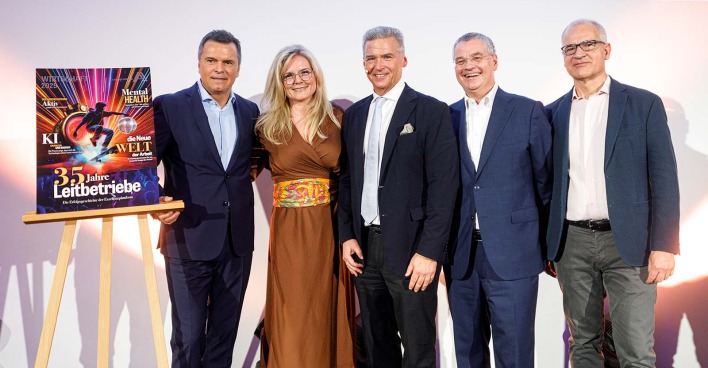 Gruppenfoto beim Jahresauftakt 2025 von Leitbetriebe Austria