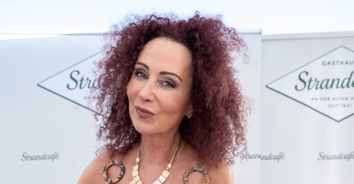 Christina Lugner mit Kussmund