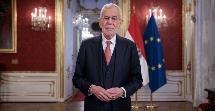 Van der Bellen nützt seine Neujahrsansprache um zu einer gemeinsamen Vision von Österreich aufzurufen.