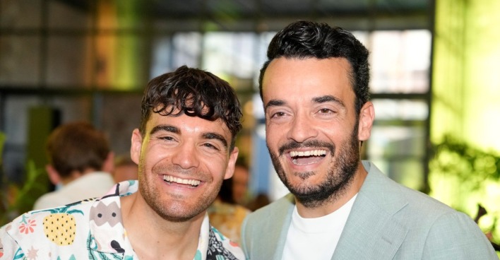 Stefano und Giovanni Zarrella lachen