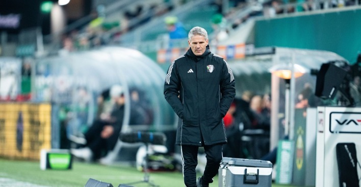 Dietmar Kühbauer auf der Trainerbank