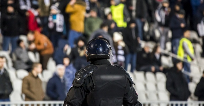 Polizeieinsatz nach Abpfiff: Nach dem 3:3-Ausgleich zwischen SK Rum 1b und SVI 1b eskalierte die Situation.