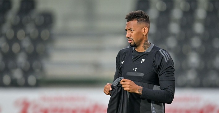 Jérôme Boateng zeigt sich erleichtert nach Einstellung des Verfahrens.