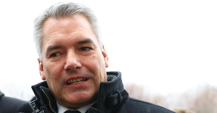 Ex-Kanzler Karl könnte schon bald einen Posten antreten.