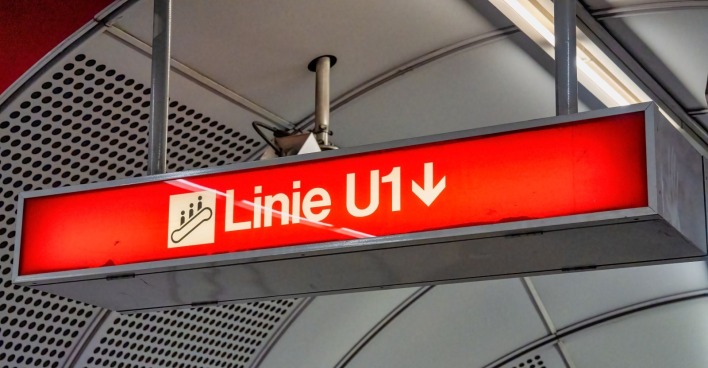 Schild der U1