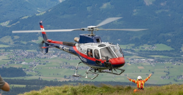 Polizeihubschrauber "Libelle" im Einsatz.
